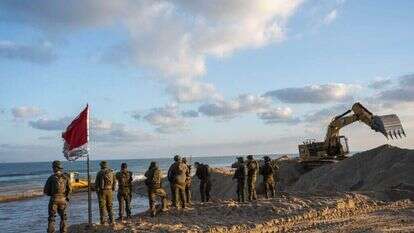 חיילי צה"ל בחוף הים ברצועת עזה. | דובר צה"ל חיילי צה"ל בחוף הים ברצועת עזה. | דובר צה"ל