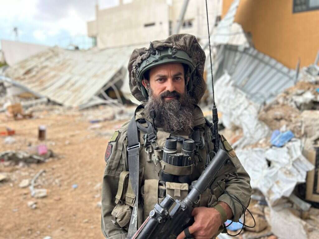 איתמר איתם. | עמיאל ירחי