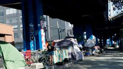 מאהל של חסרי בית בסן-פרנסיסקו. | EPA