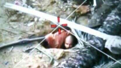 המחבל מציץ מהפיר. | דובר צה"ל המחבל מציץ מהפיר. | דובר צה"ל