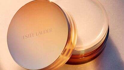 באלם אסתי לאודר. | יחצ חו"ל