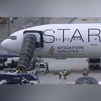 טיסת סינגפור איירליינס אחרי נחיתת חירום בתאילנד. | AFP