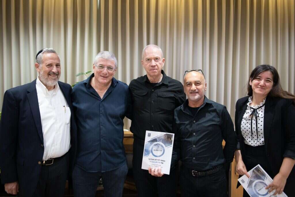 מסירת דו״ח וועדת שקדי, | שחר יורמן