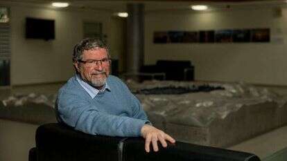 פרופ' גד יאיר. | נעמה שטרן