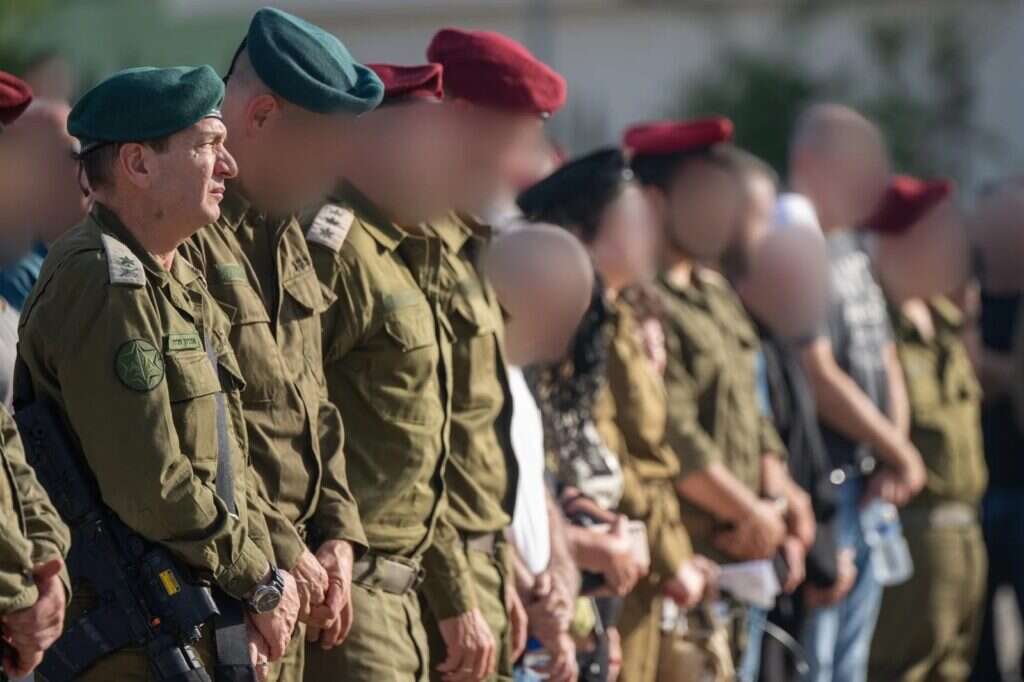 טקס חילופי מפקד סיירת מטכ"ל. | דו"צ