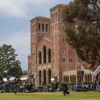 אוניברסיטת קליפורניה UCLA בזמן ההפגנות נגד ישראל. | EPA/JILL CONNELLY