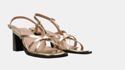 סנדלים, סקוץ אנד סודה. | יח"צ חו"ל סנדלים, סקוץ אנד סודה. | יח"צ חו"ל