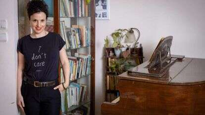 יעל צ'רני היא מנצחת תזמורות, זמרת סופרן ומרצה. | אריק סולטן