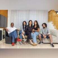 משפחת חתוכה, פתח תקווה. | יוסי אלוני