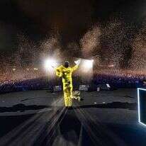 אביב גפן בנשף הרוק. | אלון לוין