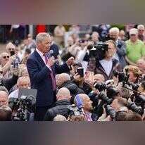 "פופוליסט גאה". נייג'ל פארג'. | EPA