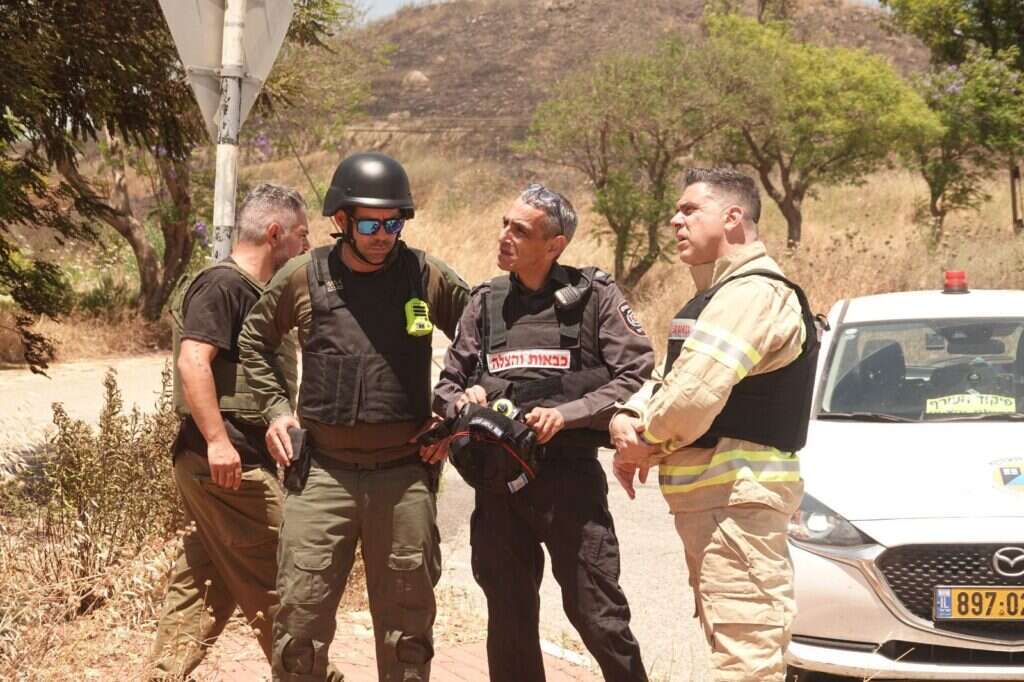 מכבים את השריפות בצפון. | דובר צה"ל