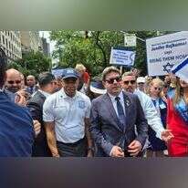 ראש עיריית ניו־יורק אריק אדמס בצעדה למען ישראל בניו־יורק, בשנה שעברה | מיכאל טוכפלד