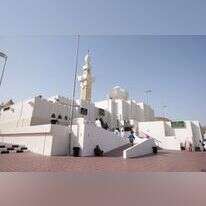 המסגד באל־ג'ועראנה. | שאטרסטוק