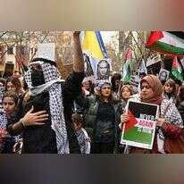 הפגנה פרו-פלסטינית במלבורן, אוסטרליה. | EPA/JAMES ROSS AUSTRALIA AND NEW ZEALAND OUT