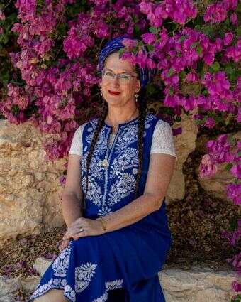 סיון הר־שפי | נעמה שטרן סיון הר־שפי | נעמה שטרן