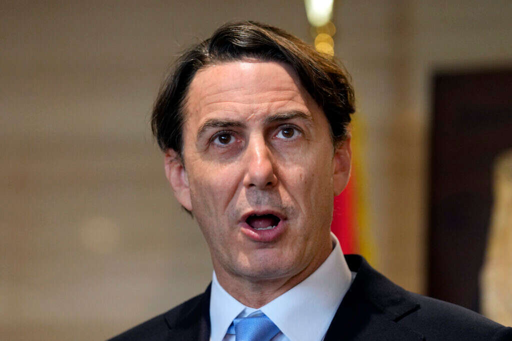 עמוס הוכשטיין. | איי.פי עמוס הוכשטיין. | איי.פי