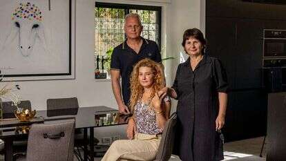 כוכי כהן (מימין) עם ליאת ודורון פרידמן. | נעמה שטרן כוכי כהן (מימין) עם ליאת ודורון פרידמן. | נעמה שטרן