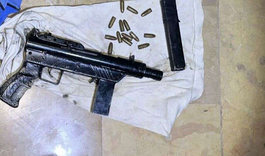 אמצעי לחימה שהוחרם במהלך מעצר ביו"ש. | דובר צה"ל