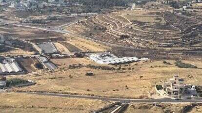 הכביש הבלתי חוקי בסמוך לאוגדה בבית אל. | פורום מאבק על כל דונם