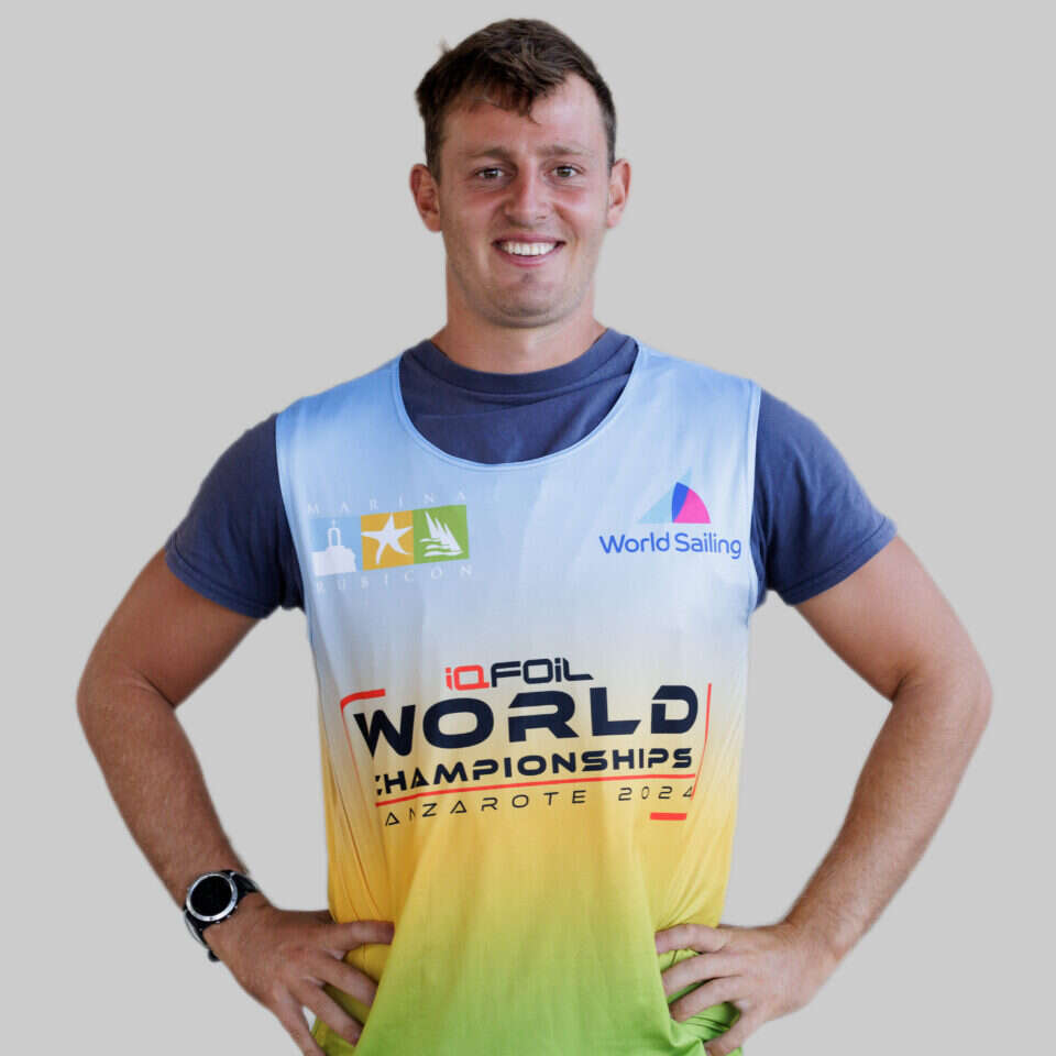 סומך על האבטחה בצרפת. ראובני. | IQ foil class