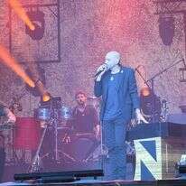 הופעה של עידן רייכל בקיסריה, לרגל השקת האלבום 'מגדל של אור'. | שיראל דילר