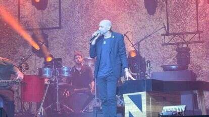 הופעה של עידן רייכל בקיסריה, לרגל השקת האלבום 'מגדל של אור'. | שיראל דילר