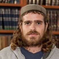 אריאל דנינו. | הלל מאיר