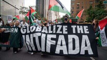 הפגנה אנטישמית ואנטי-ישראלית בניו יורק, הקוראת "להפוך את האינתיפאדה לגלובלית", ספטמבר 2021. | לוק טרס, פלאש 90 הפגנה אנטישמית ואנטי-ישראלית בניו יורק, הקוראת "להפוך את האינתיפאדה לגלובלית", ספטמבר 2021. | לוק טרס, פלאש 90