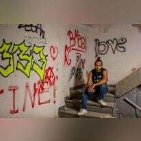 נועם צוריאלי. | נעמה שטרן