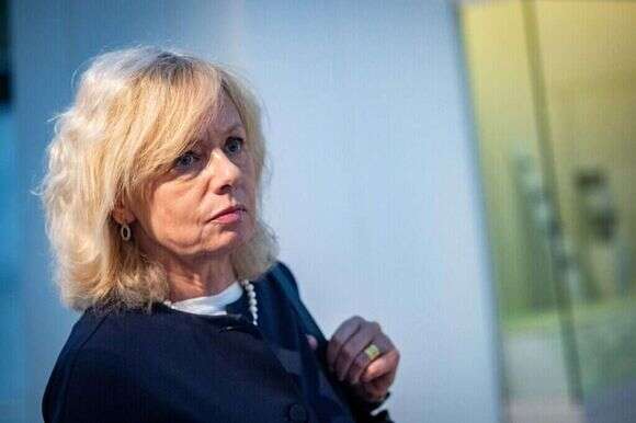 "לא מוכנה למשחק הבזוי שלה". היועמ"שית גלי בהרב מיארה | יונתן זינדל, פלאש 90 "לא מוכנה למשחק הבזוי שלה". היועמ"שית גלי בהרב מיארה | יונתן זינדל, פלאש 90