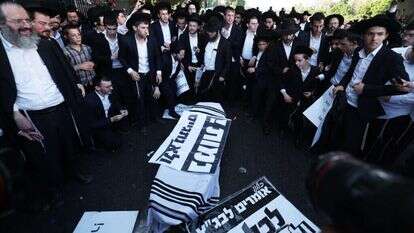 הפגנות נגד גיוס חרדים. | EPA