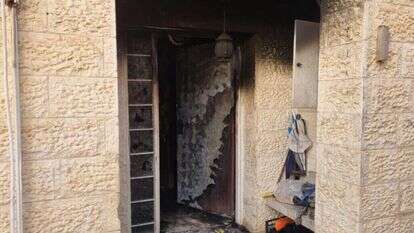 בית משפחת זהבי בכוכב יעקב, לאחר השרפה. | תיעוד מבצעי מד"א