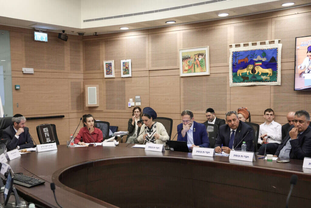 דיון בועדת החינוך בכנסת. | דני שם טוב - דוברות הכנסת