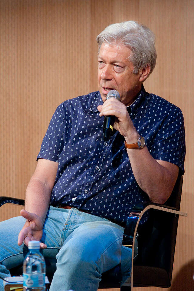 פרופ' אריאל הירשפלד. | מעוז ויסטוך פרופ' אריאל הירשפלד. | מעוז ויסטוך