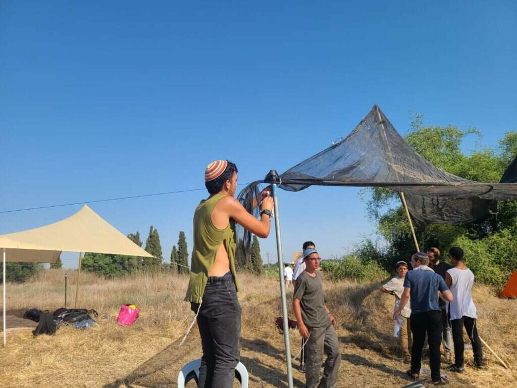 מתיישבים חוזרים לאלי עזה