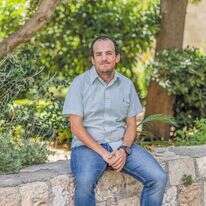 נעם לסקר. | נעמה שטר