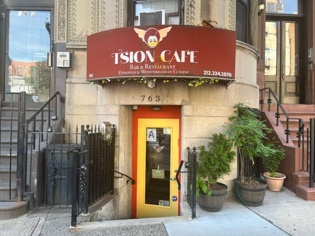 "חשבתי לעצמי, מה כבר אני יכולה לעשות כדי באמת לזעזע אותם כמו שצריך? אז החלטתי להפוך את המסעדה שלי לכשרה". קפה ציון