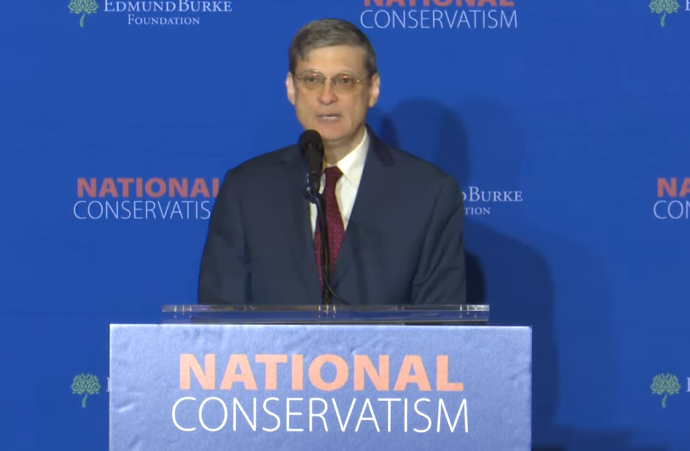 ד"ר יורם חזוני נואם בוועידה. | מסך מיוטיוב