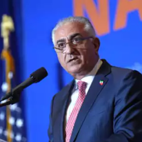 יורש העצר האיראני, רזא כורש עלי פהלווי נואם בוועידה. | מסך מיוטיוב