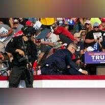 רגע ניסין ההתנקשות בדונלד טראמפ | Rebecca DROKE / AFP