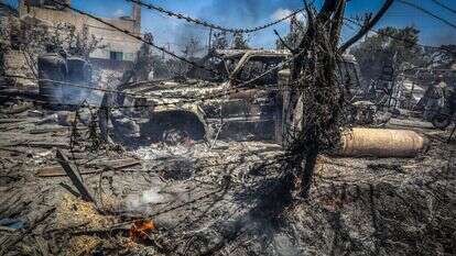 זירת הההתנקשות במוחמד דף. | עבד רחים חטיב - פלאש 90חיסול ברחו מלחמה פלסטינאים חרבות ברזל אוהלים אוהל מקלט עזה