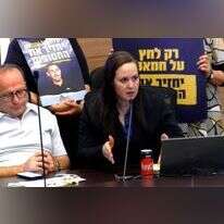 עו"ד יסכה בינה, התנועה למשילות ודמוקרטיה