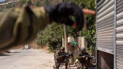 נמשך המצוד אחרי המחבלים. | דובר צה"ל