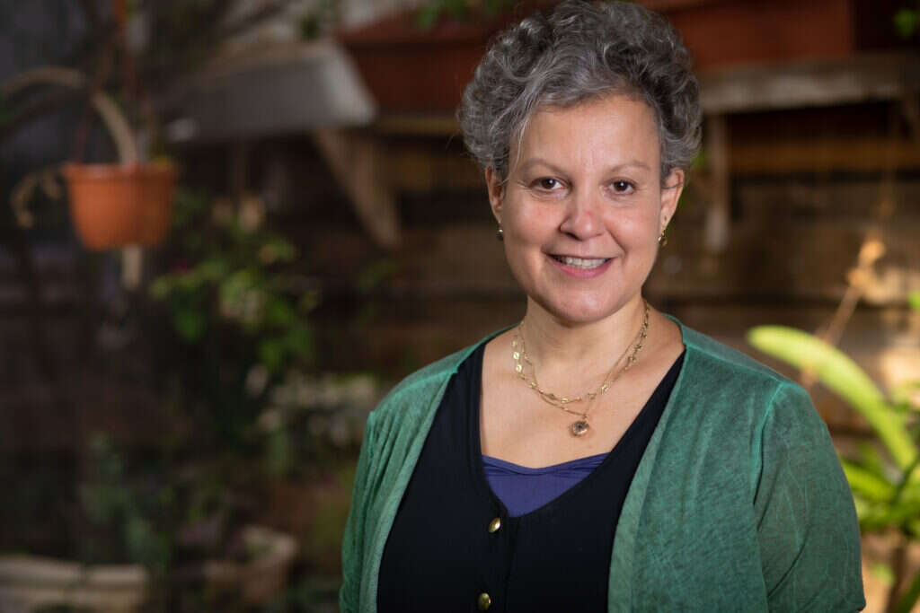 סופרת הילדים תמי שם טוב. | אריק סולטן