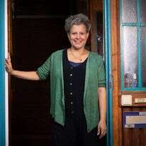 תמי שם טוב. | אריק סולטן