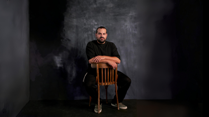 עקיבא תורג'מן. | שילת מזרחי. איפור ושיער: דניאל בר דוד. סטיילינג: עדי רפלד–פודהורצר. ע' צלמת: אוראל קלבו עקיבא תורג'מן. | שילת מזרחי. איפור ושיער: דניאל בר דוד. סטיילינג: עדי רפלד–פודהורצר. ע' צלמת: אוראל קלבו