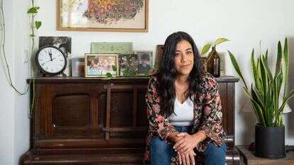 שיפי אלוני. | אביטל הירש. איפור ושיער: מיכל אזאצ'י. סטייליניג: מעיין רתם ברש.