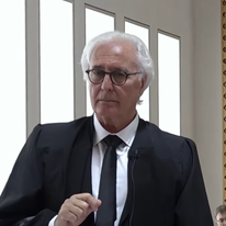 עו"ד ציון אמיר בדיון בבג"ץ. | מסך מיוטיוב