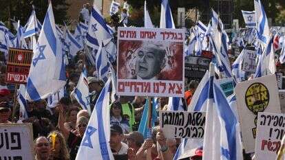 הפגנה נגד ראש הממשלה בנימין נתניהו. | איי.אף.פי